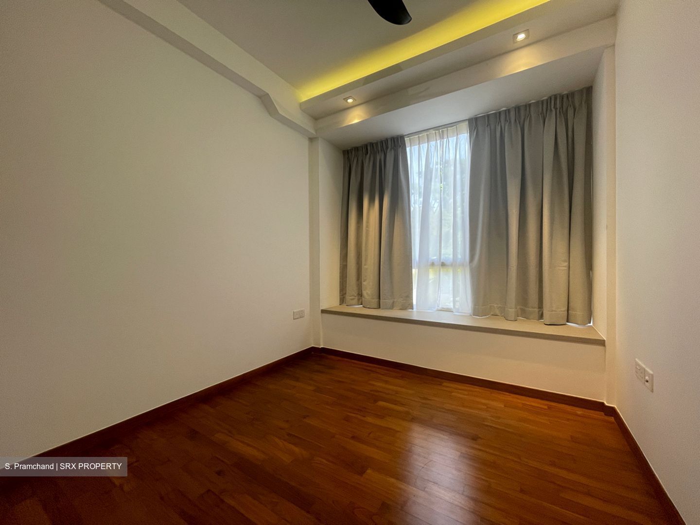 Flamingo Valley (D15), Condominium #413381921
